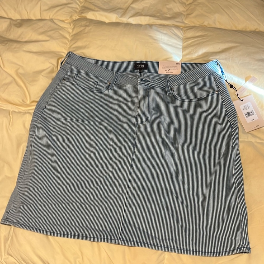 NYDJ Jean skirt. Women’s size 16W. New with tags. Blue and white striped.